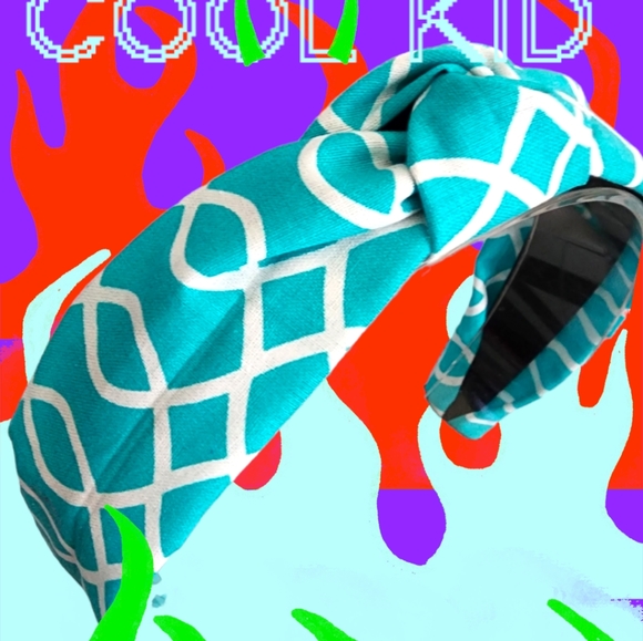 Just-Jen Blue and White Knotted Turban Style Casual Fashion Headband!! - Picture 9 of 9